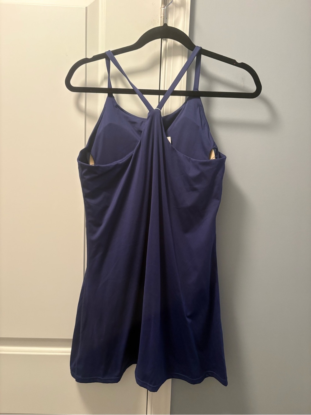 KuaCua Navy Athletic Tennis Dress Built In Shorts Pockets Size Large NWT - Picture 2 of 5